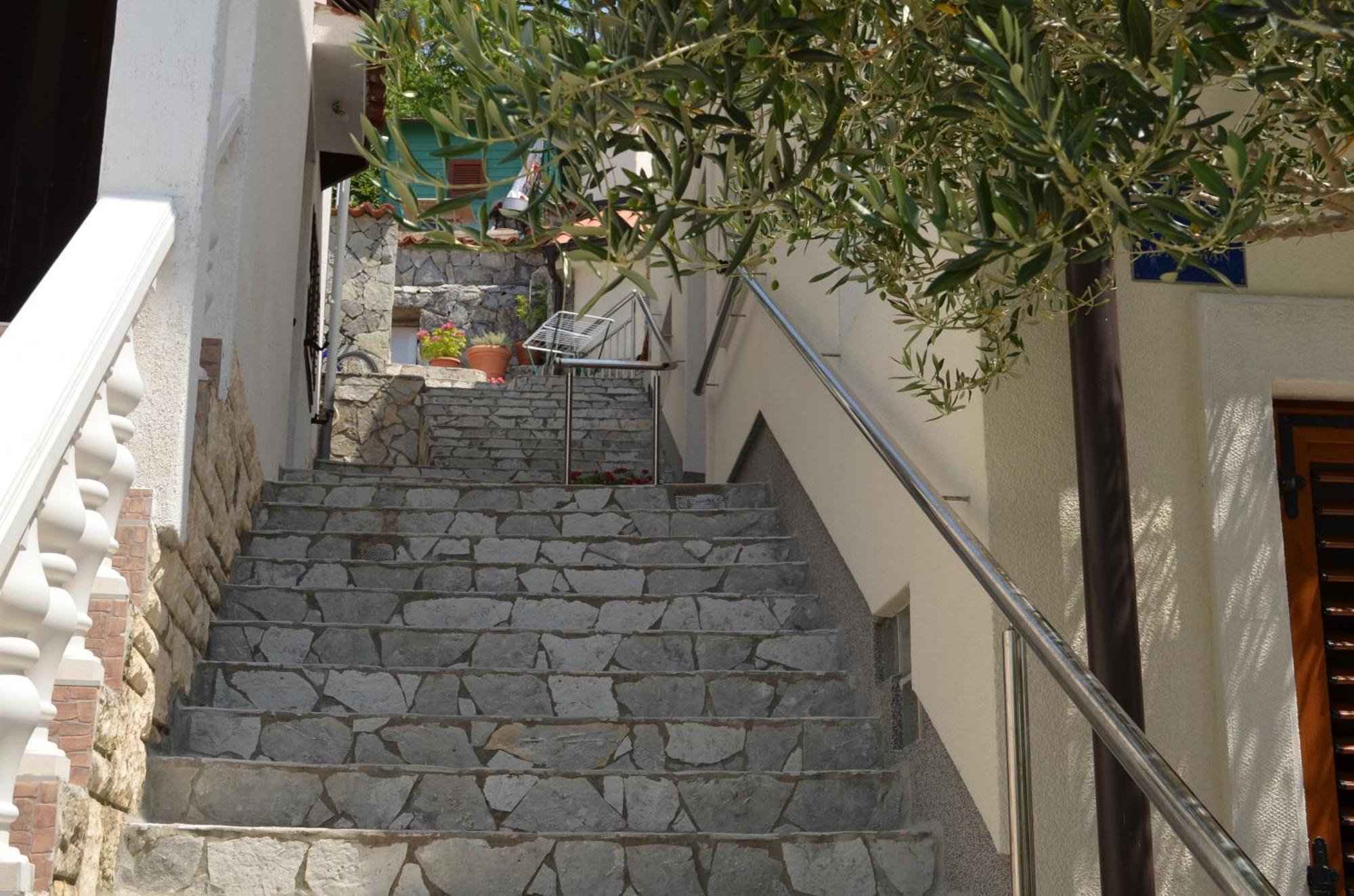 Apartments Lora Baška Habitación foto