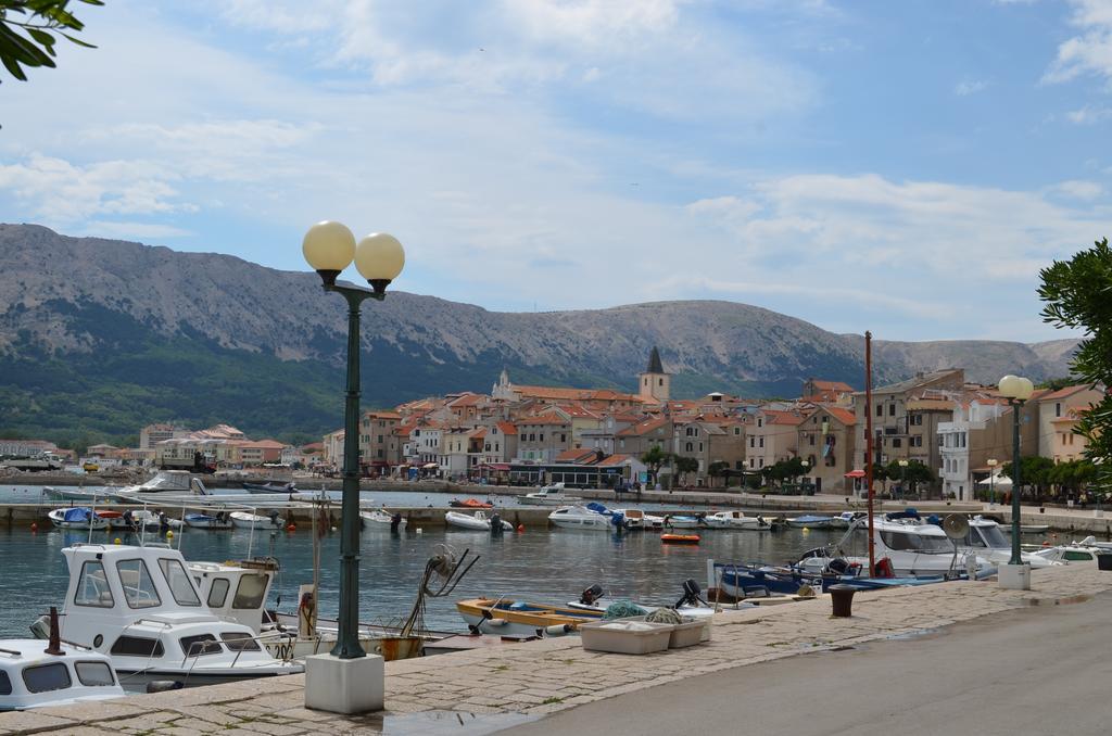 Apartments Lora Baška Habitación foto